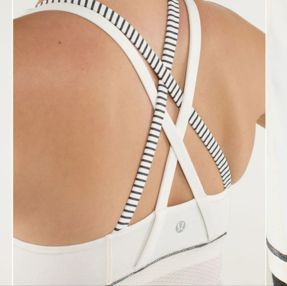 Lululemon Energy Tank in Hyper Stripe Angel Wing / Angel Wing. Est size 8 - Picture 12 of 15
